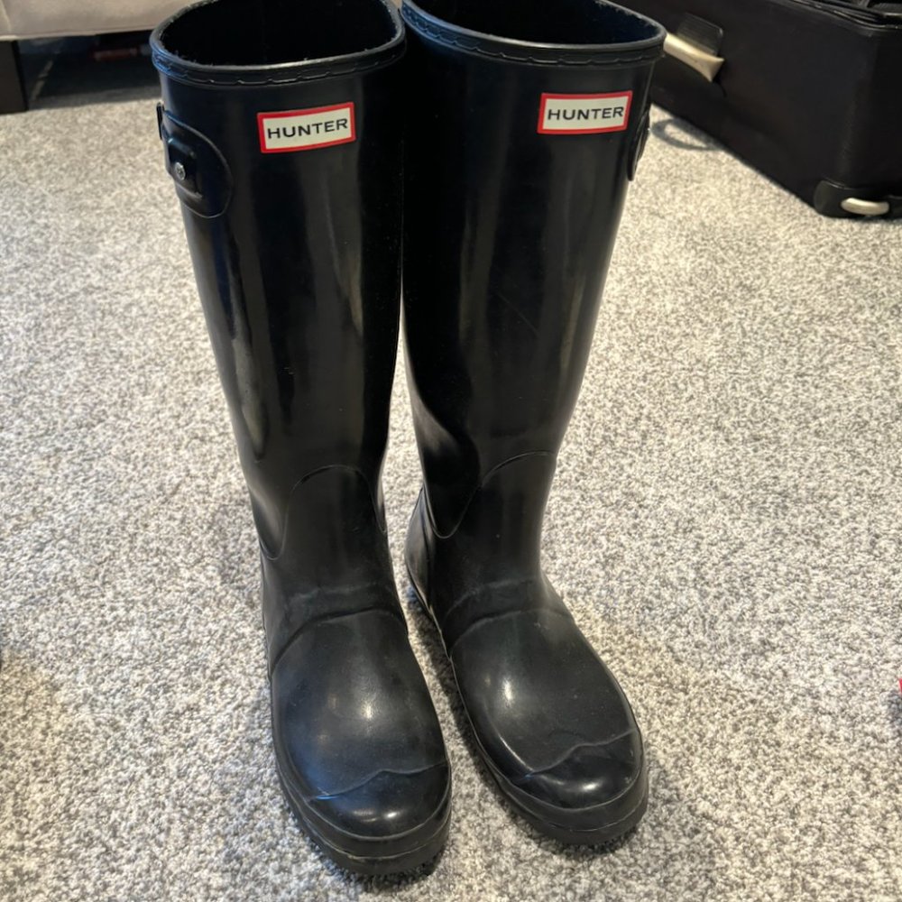 Black Hunter Boots Size 8